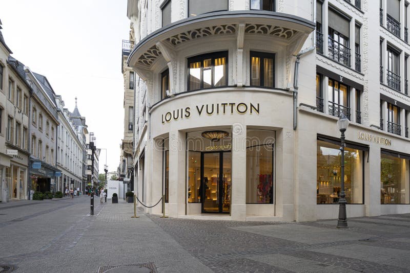 Louis Vuitton, Clothing, Oslo