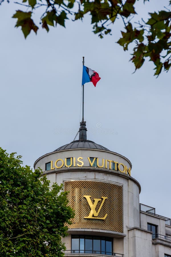 PARIS - SEPTEMBER 24: Facade Of Louis Vuitton Flagship Store Along Champs  Elysees, Taken On September 24, 2014 In Paris, France Stock Photo, Picture  and Royalty Free Image. Image 35660515.