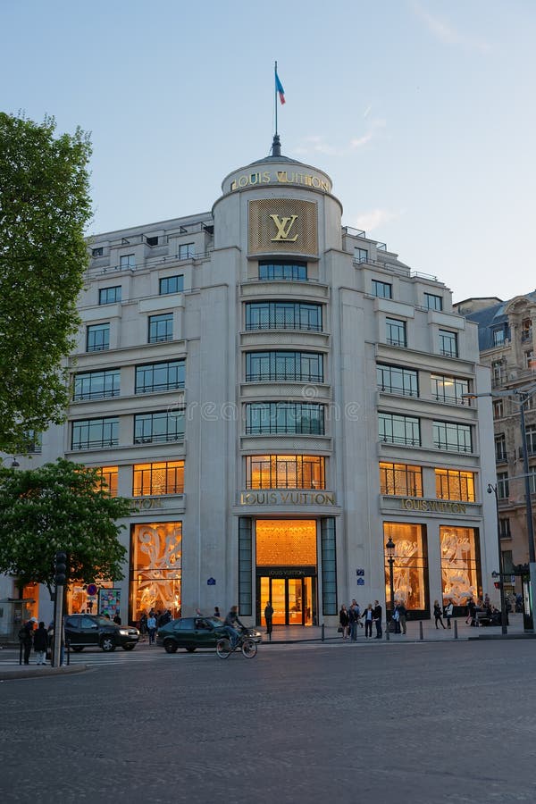 The Louis Vuitton Store Building On The Champs Elysees In Paris Stock Photo  - Download Image Now - iStock