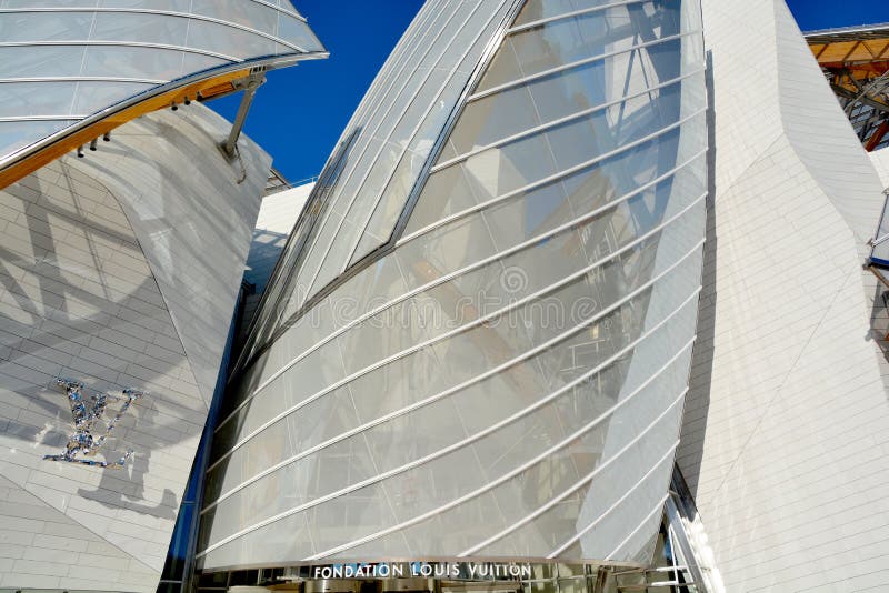 Museum of Contemporary Art of the Louis Vuitton Foundation Editorial Photo  - Image of cityscape, downtown: 65055211