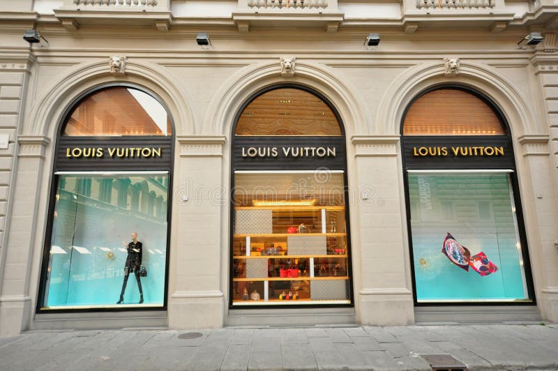 Louis Vuitton Boutique New Bond Street - Luxferity