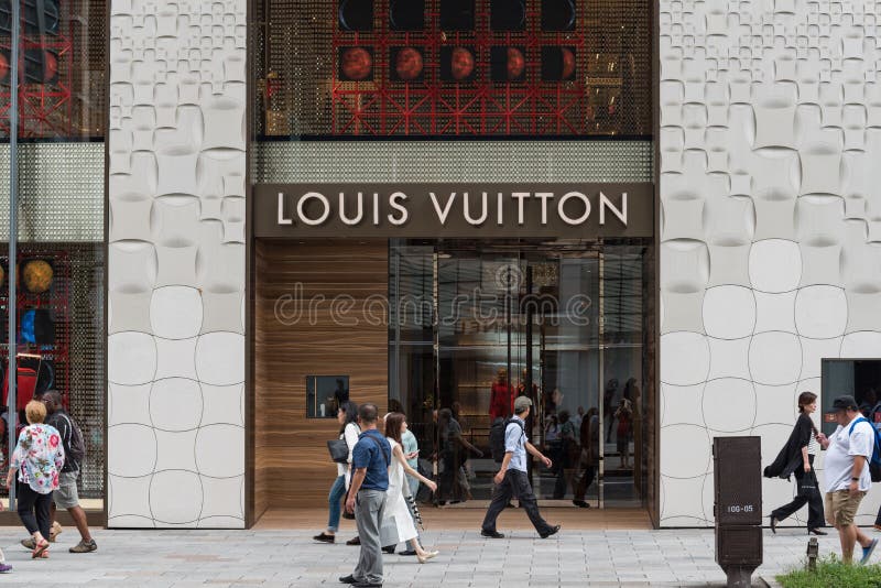 Louis Vuitton Opens First Texas Mens Store in Houston Galleria