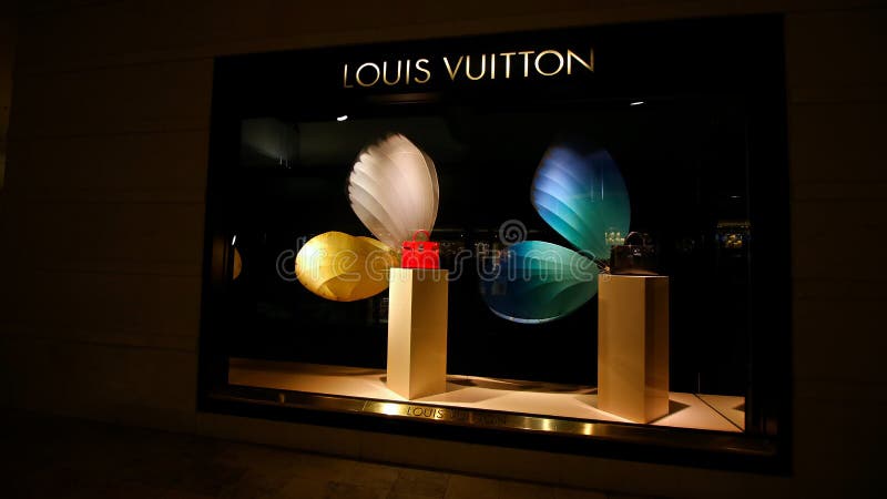 Louis Vuitton Logo Picture #107040764