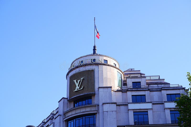 Printable Paris Architecture Photo Louis Vuitton Store in -  Israel