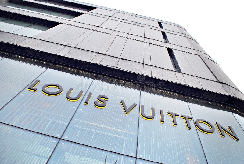 Louis Vuitton store. editorial stock photo. Image of high - 103274993