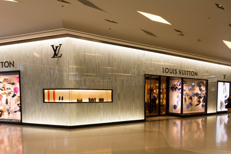 Louis Vuitton Store on the Champs-Elysees in Paris. Editorial Stock Photo -  Image of clothes, shopping: 49626053
