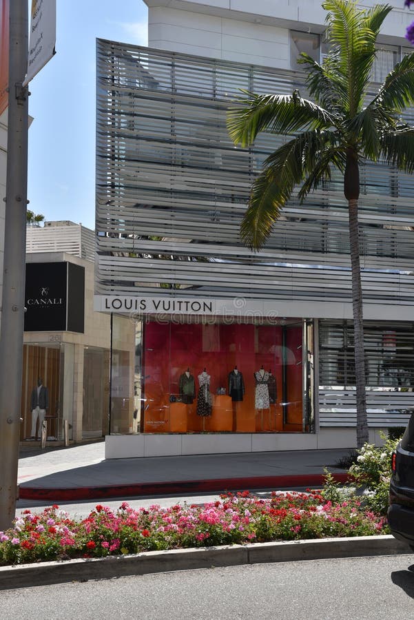 Louis Vuitton Store At Rodeo Drive In Beverly Hills Editorial Stock Image - Image of fashion ...