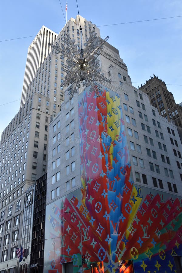 Louis Vuitton Store at the Galleria in Edina, Minnesota Editorial Photo -  Image of building, accessories: 101725476