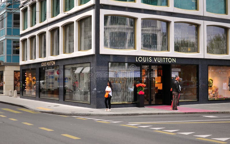 Louis Vuitton store in the shopping street of Geneva – Stock Editorial  Photo © Krasnevsky #86235196