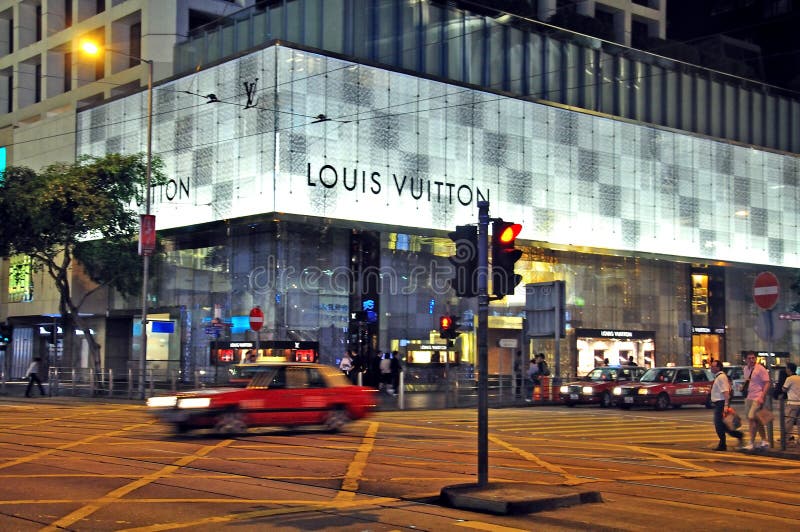 Louis Vuitton Store In Hong Kong Editorial Photo - Image of luxury, chinese: 45293116