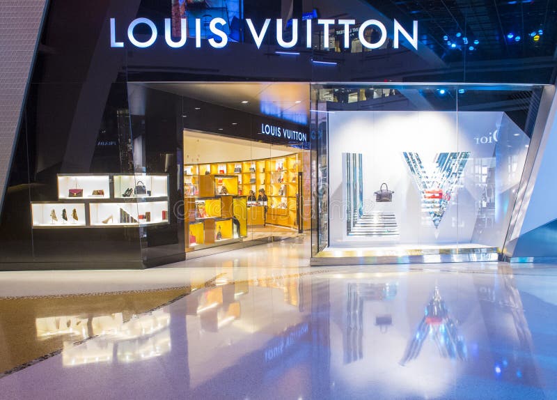 LAS VEGAS - APRIL 13 : Exterior Of A Louis Vuitton Store In Caesars Palace  Hotel In Las Vegas On April 13 , 2016. The Louis Vuitton Company Operates In  50 Countries