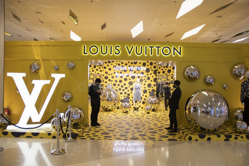 Louis Vuitton, Louis Vuitton @ Crystal Pavilion, Marina Bay…