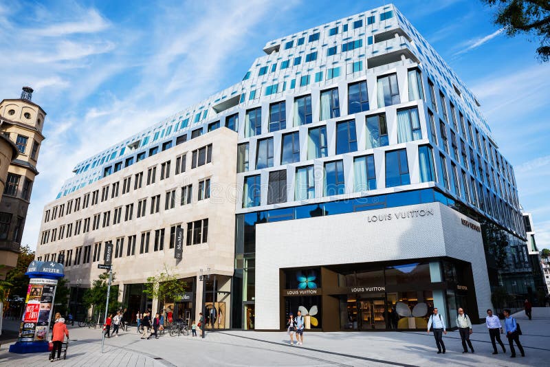 Louis Vuitton Shop, Cologne, Germany Stock Photo - Alamy