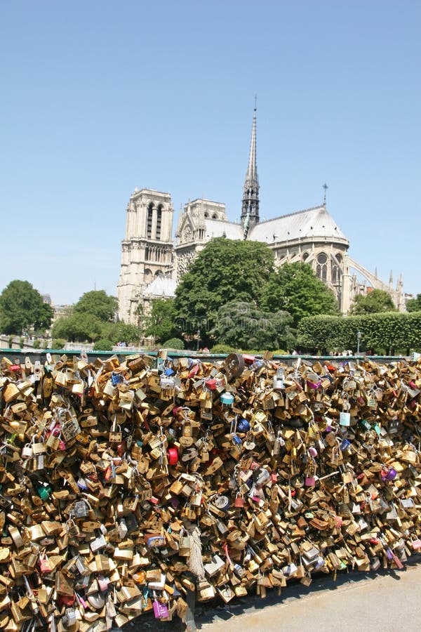 Love padlocks in Paris editorial photo. Image of landscape 43545311