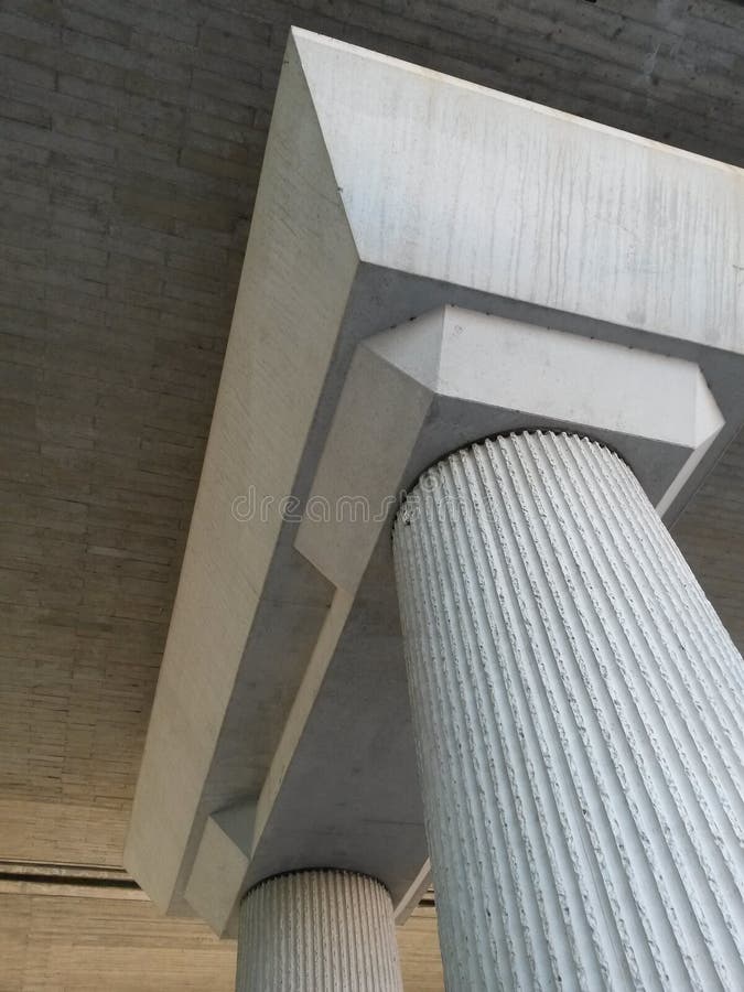 Concrete bridge construction pillars