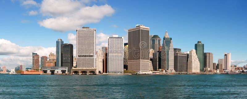 Lower Manhattanhorisont - New York City arkivbild Lower Manhattanhorisont - New York City arkivbild