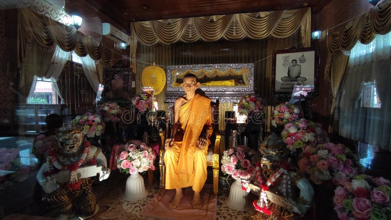 Luang por guay monk, o monge budista mais famoso