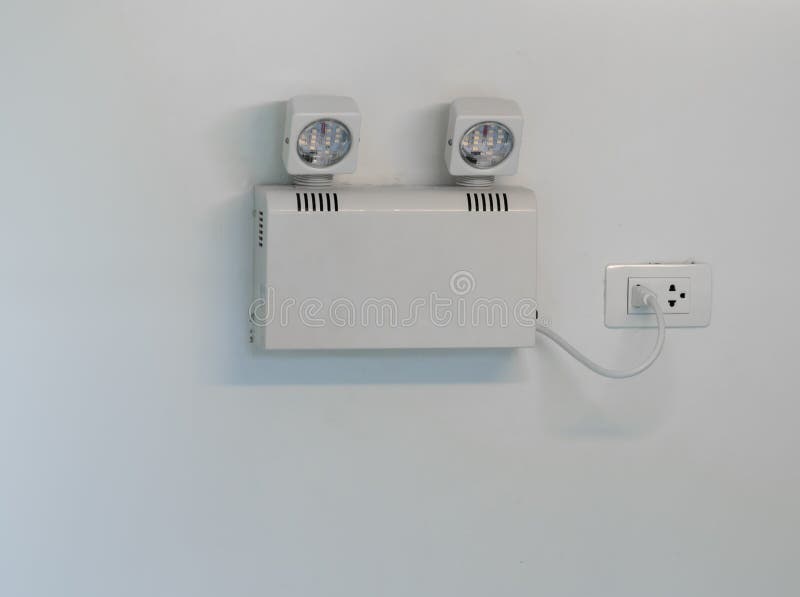 Luce Di Emergenza Permanente "EMERGENCY EXIT" - Da Incasso - Foto 4