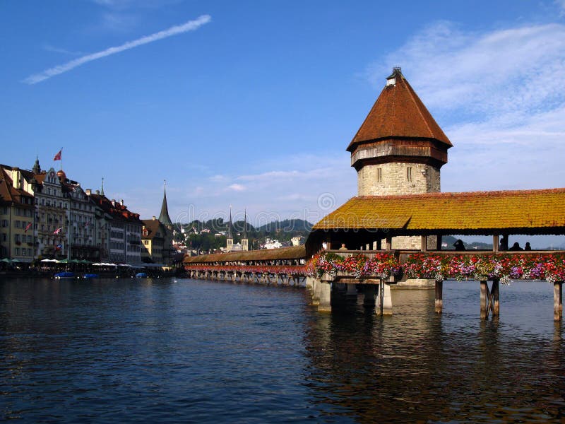 lucerna Luzern kaplicy bridge Szwajcarii zdjęcia stock lucerna Luzern kaplicy bridge Szwajcarii zdjęcia stock