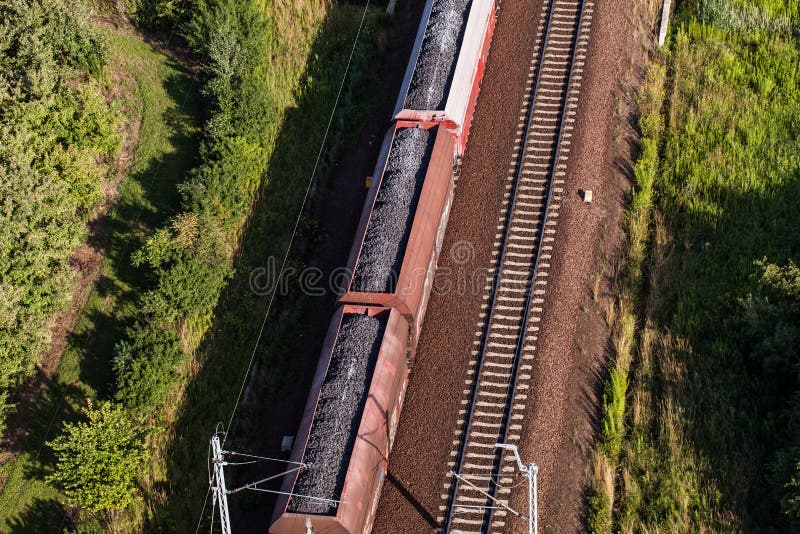 Luchtmening van het trein en spoorwegspoor royalty-vrije stock fotografie Luchtmening van het trein en spoorwegspoor royalty-vrije stock fotografie