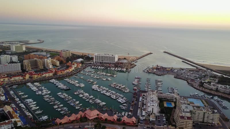 Luchtmening van jachthaven in Vilamoura, Algarve, Portugal