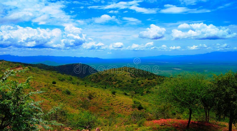 Luchtpanorama aan de vallei van Stephanie Wildlife Sanctuary en van weito, Karat Konso, Ethiopië royalty-vrije stock afbeelding Luchtpanorama aan de vallei van Stephanie Wildlife Sanctuary en van weito, Karat Konso, Ethiopië royalty-vrije stock afbeelding