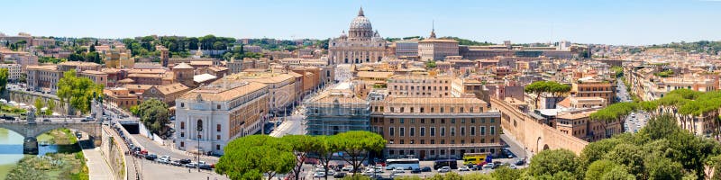 Luchtpanorama van centraal Rome met inbegrip van de Stad van Vatikaan stock fotografie Luchtpanorama van centraal Rome met inbegrip van de Stad van Vatikaan stock fotografie