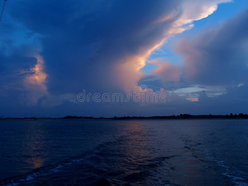 Lueur de nuage photo libre de droits Lueur de nuage photo libre de droits