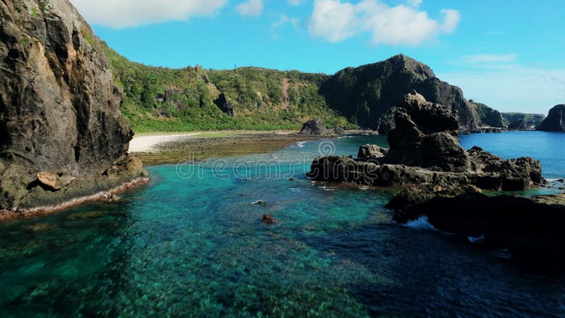 Luftbild der grünen Insel Taiwan stock footage