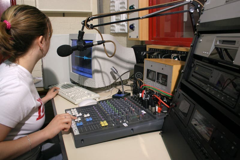 Download Luftradiostudio fotografering för bildbyråer. Bild av blandare - 37033