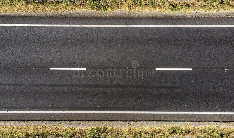 Luftwaffe. leere Landstraße Asphalt Straße. stockfotografie