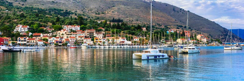 Lugares hermosos de Grecia, isla jónica Kefalonia pintoresco imágenes de archivo libres de regalías Lugares hermosos de Grecia, isla jónica Kefalonia pintoresco imágenes de archivo libres de regalías