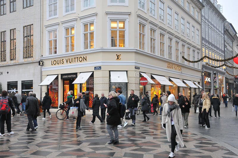 LUIS VUITTON STORE in COPENHAGEN DENMAK Editorial Stock Image - Image of  europa, vuitton: 167262519