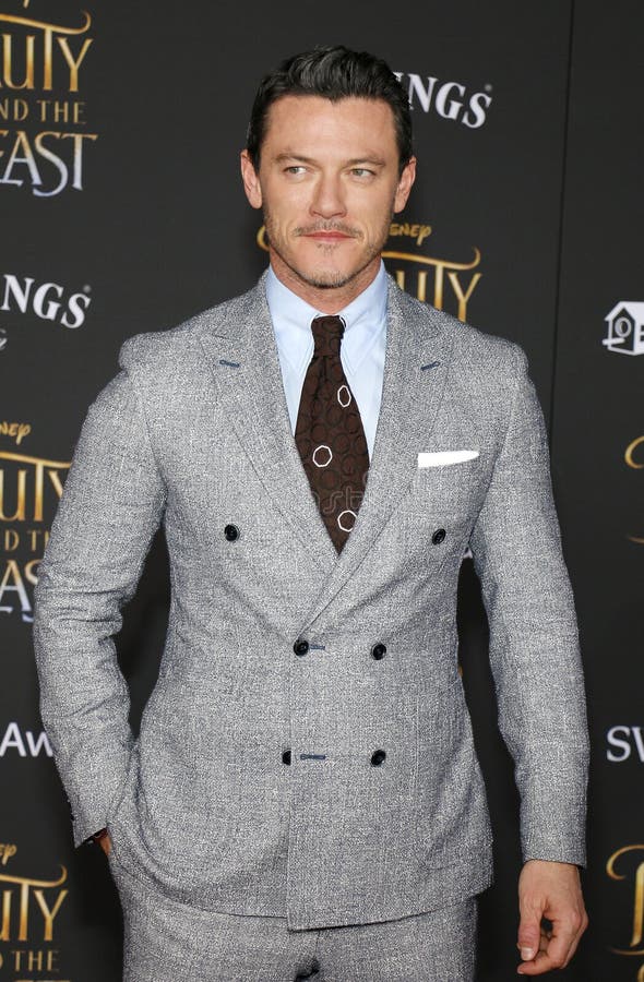 luke-evans-los-angeles-premiere-beauty-beast-held-el-capitan-theatre-hollywood-usa-march-87644532.jpg