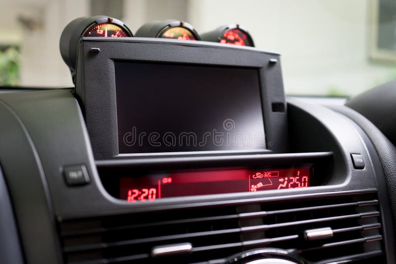 Luksusowego sportowego samochodu TV foldable ekran na frontowej konsoli