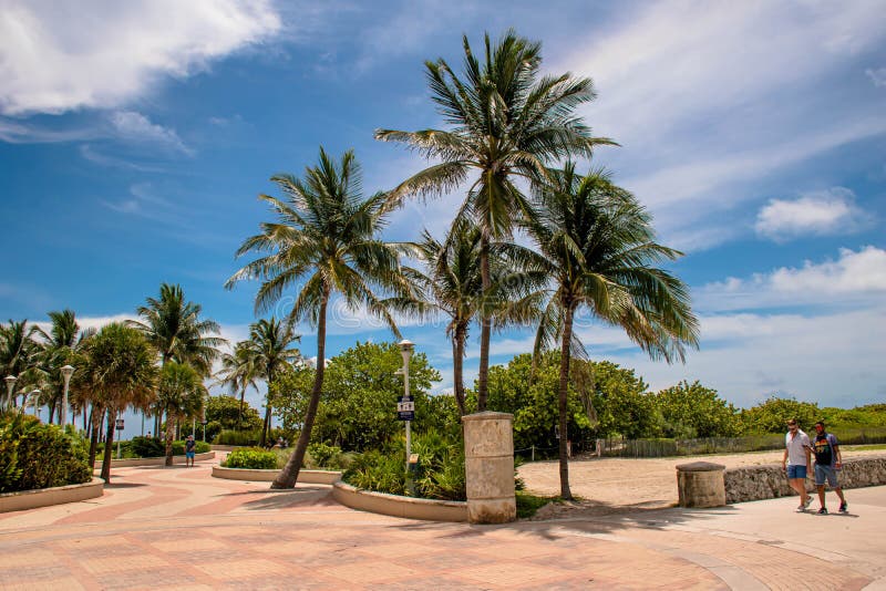 Collins Park Miami Beach Florida – Stock Editorial Photo © felixtm  #141452496