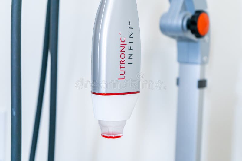 Lutronic Infini RF microneedling maszynowego ręka kawałek bez igielnej porady Używać dla skóry dokręcania zdjęcie stock Lutronic Infini RF microneedling maszynowego ręka kawałek bez igielnej porady Używać dla skóry dokręcania zdjęcie stock
