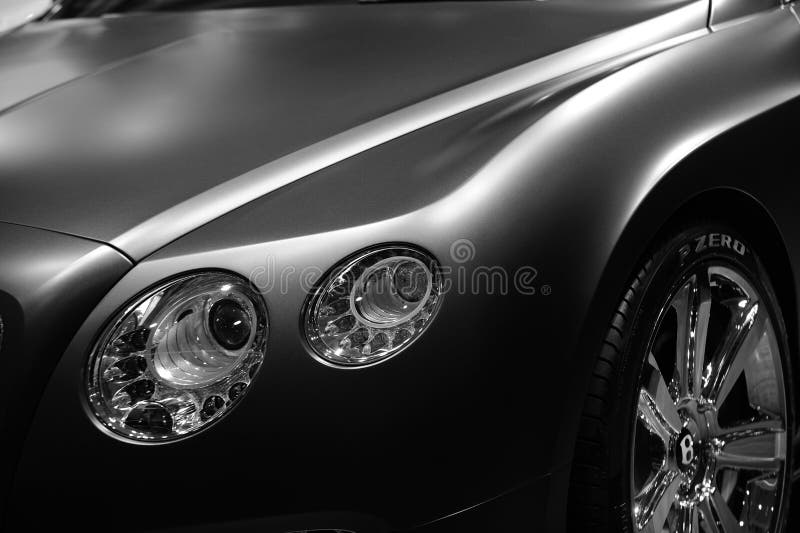 Bentley Logo on the Bonnet of a Black Car Editorial Photo - Image of june,  british: 150696091