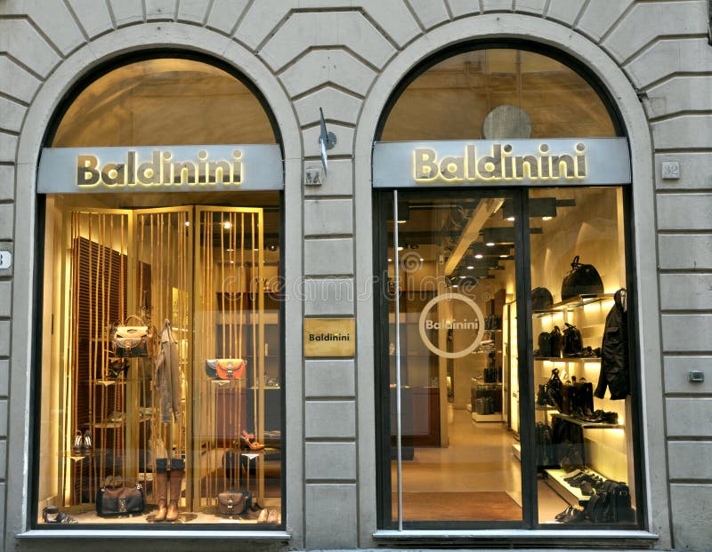 Luxury fashion shop in Italy