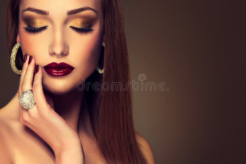 Luxury Fashion Style Nails Manicure Cosmetics And Make Up Stock Image Image Of Beautiful 