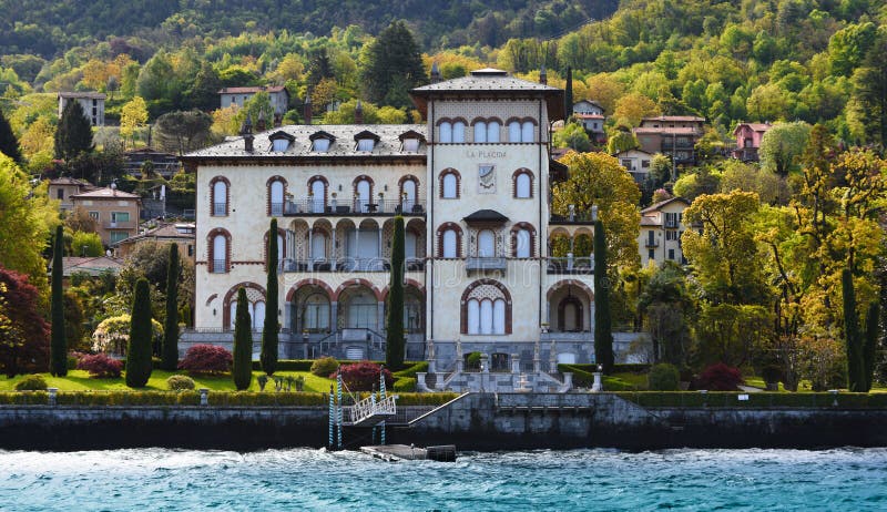 Luxury homes on Lake Como