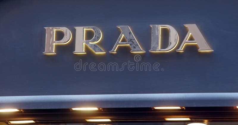 Prada model hi-res stock photography and images - Alamy