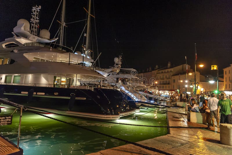 Expensive Yacht With Helipad Docked In Monaco Harbor Luxury Private Property Stock Photo Image Of Business Estate 126257820