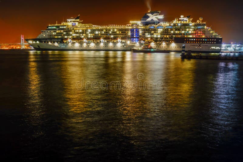 celebrity cruise yokohama port