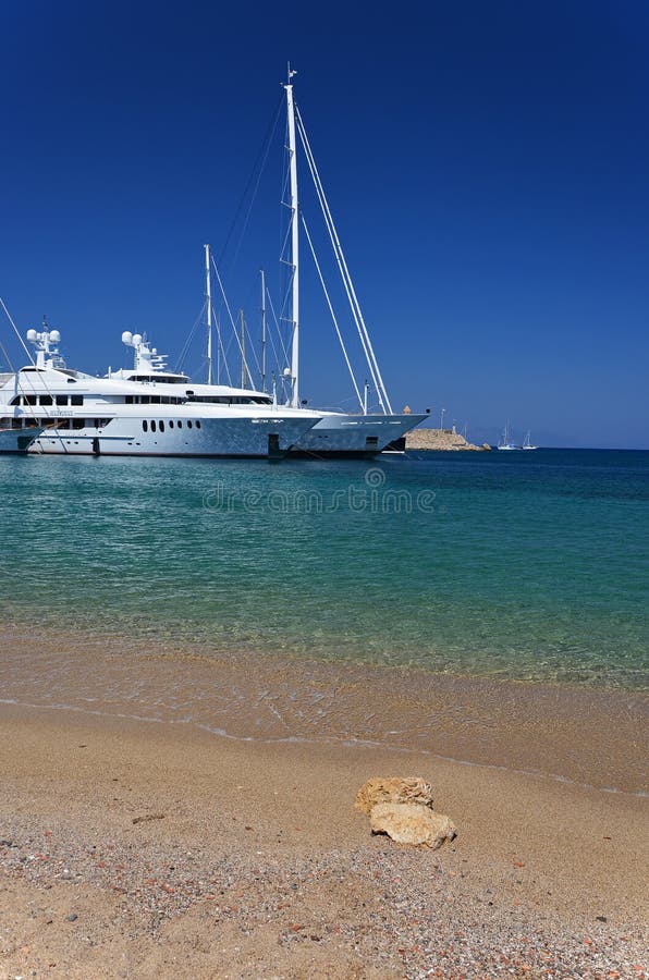 luxury yachts rhodes