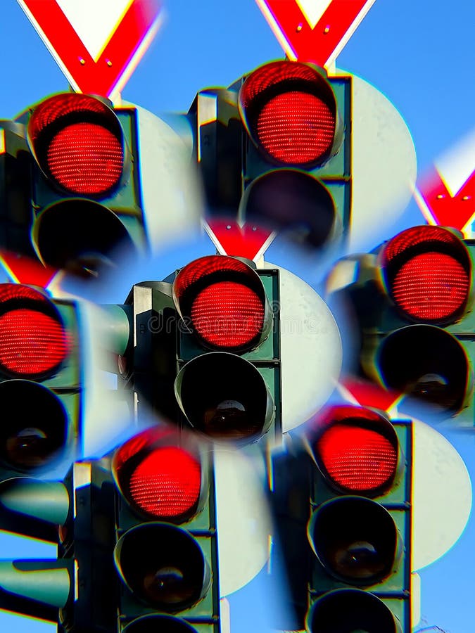 These light signals ensure greater safety in road traffic and reduce accident statistics. These light signals ensure greater safety in road traffic and reduce accident statistics.