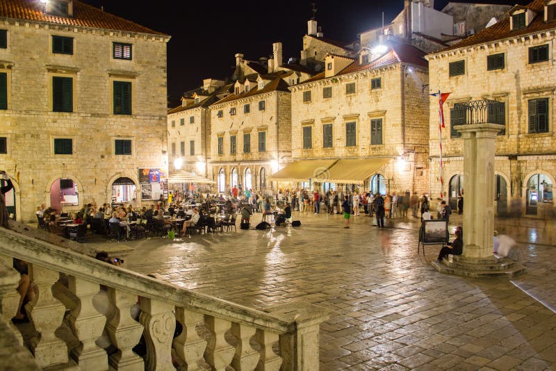 Luza square and Orlando's column at night. Dubrovnik. Croatia. Luza square and Orlando's column at night. Dubrovnik. Croatia