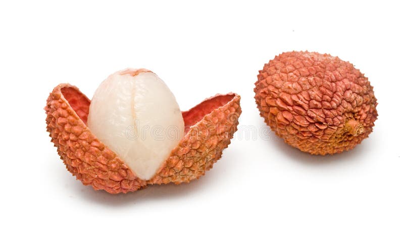 Lychee and peeled lychee