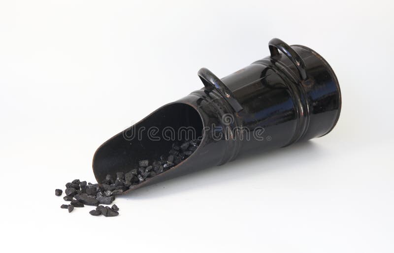 Lying coal scuttle with coal