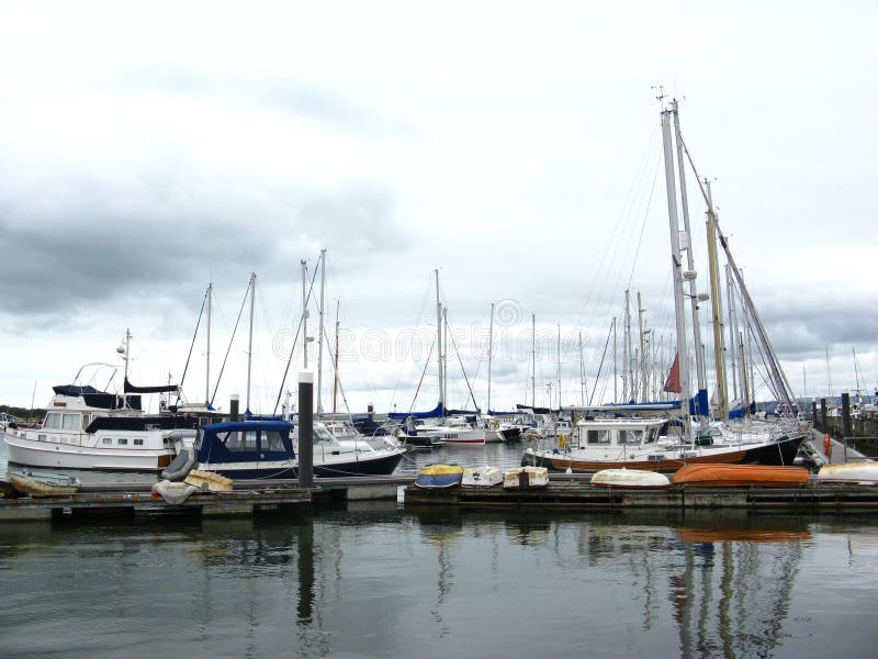 lymington yacht club parking